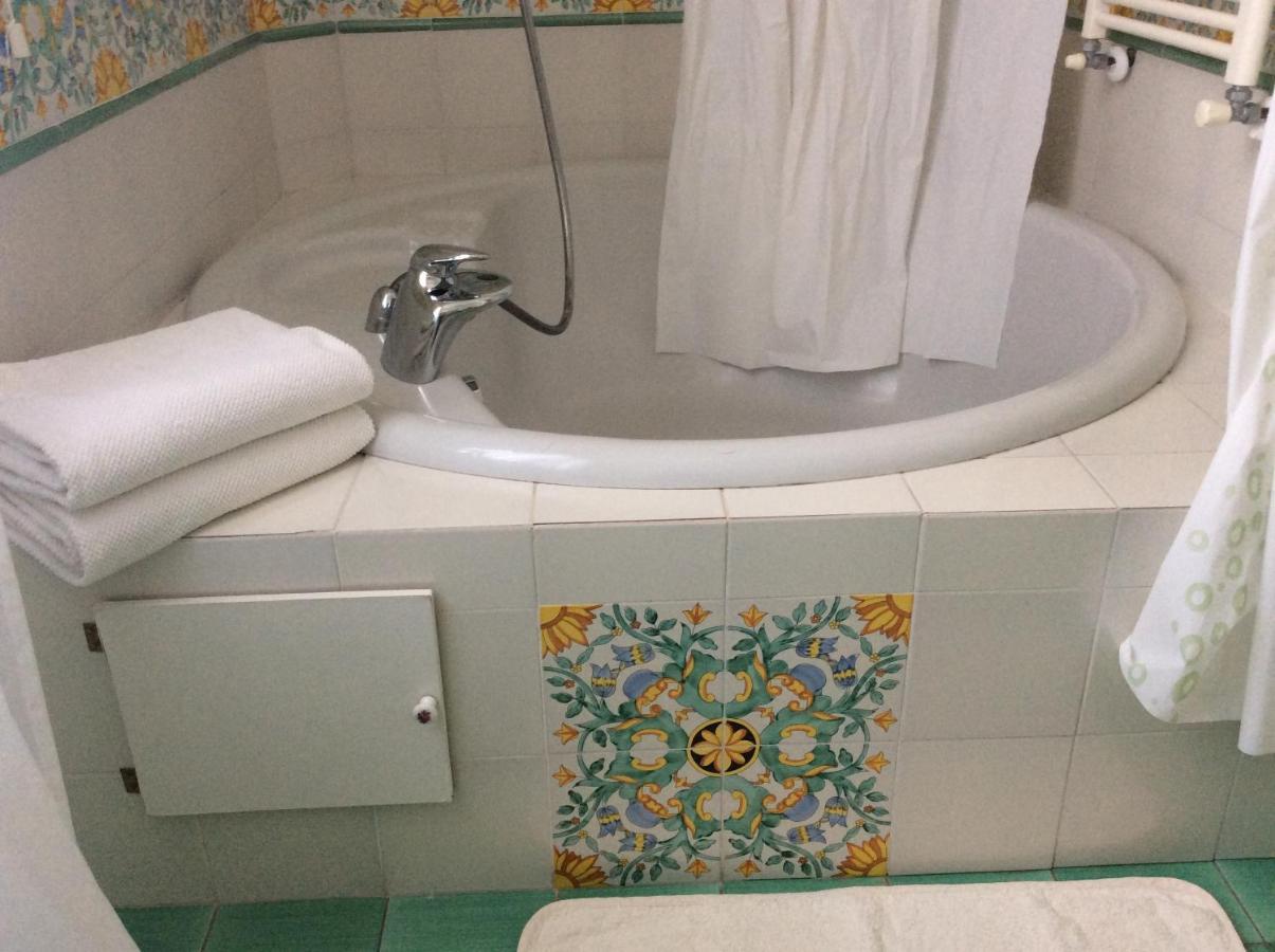 L'Acacia B&B Pietra Ligure Exteriér fotografie